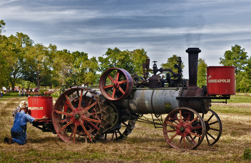 Steam Tractor-HDR